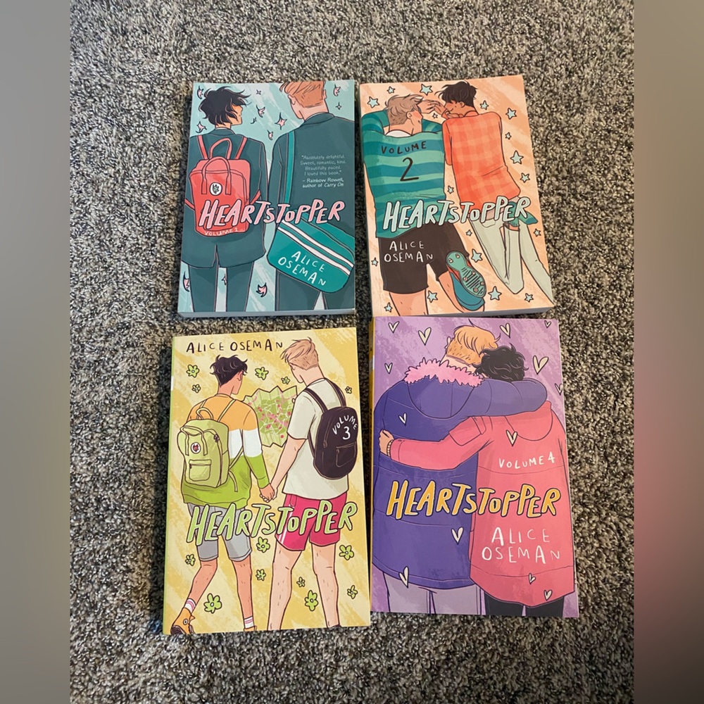 All 4 Heartstopper books